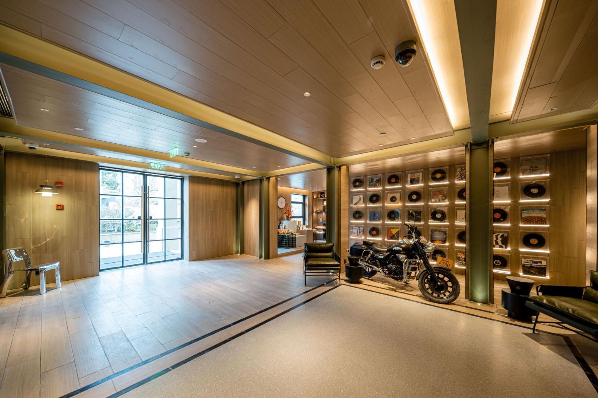 Atour Hotel Shanghai World Expo West Gaoke Road Экстерьер фото
